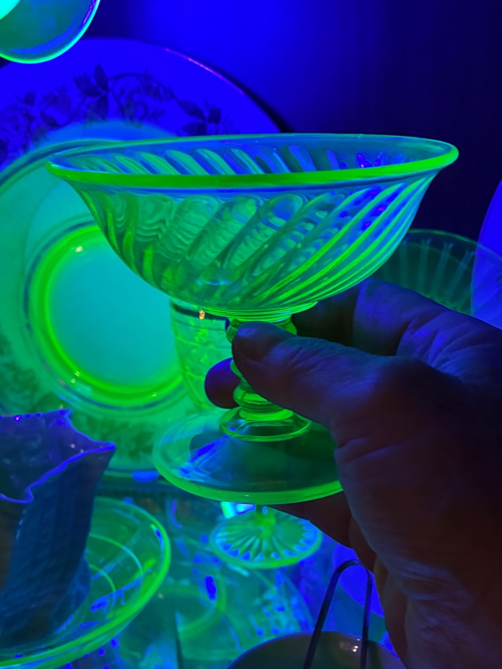 2 swirl pattern Depression Uranium cocktail glass/dessert cup & 1 matching plate